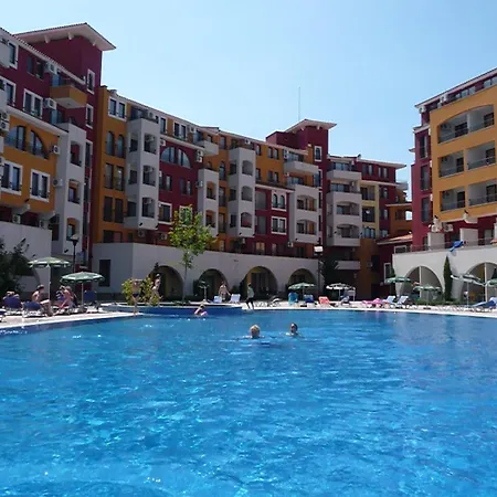 Апартаменты Marina Cape 89