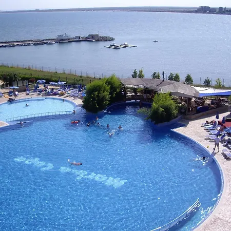 Апартаменты Marina Cape 89 *