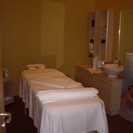 Marina Cape 89 * Ахелой