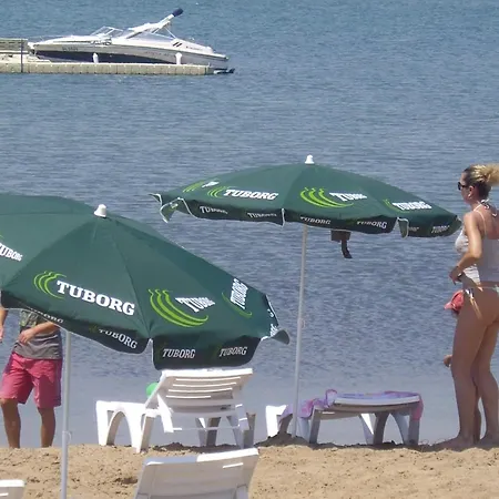 Marina Cape 89 Апартаменты *