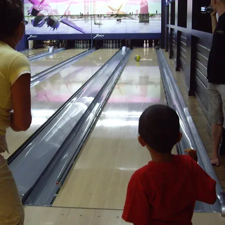 Marina Cape 89 Ахелой